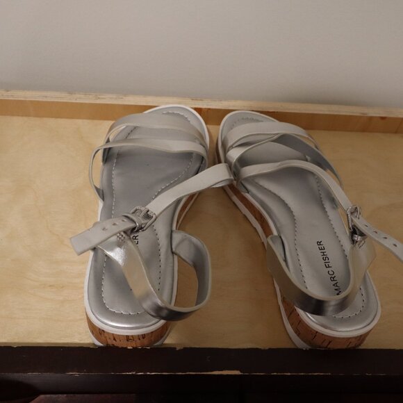 Marc Fisher Women's Goget Platform Sandals - Size 8 New - Picture 4 of 7